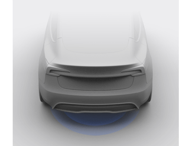 الجزء الخلفي من السيارة مع خطوط زرقاء مشعة