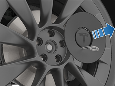 A kerékcsavar-takaró eltávolítása a kerékcsavar kifelé történő húzásával