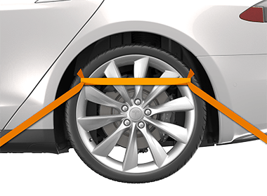 Vue de la roue arrière avec les sangles d'arrimage installées.