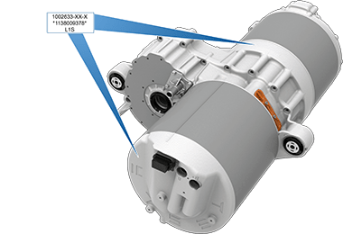 后电机，箭头指示中央和尾部标签