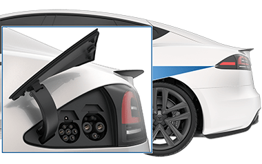 打开充电接口的车辆。